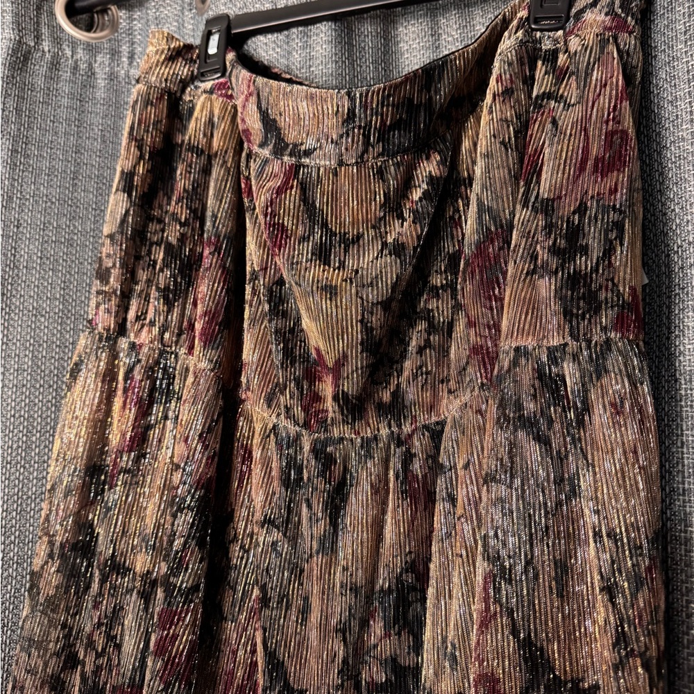 LC Lauren Conrad Shimmery Multicolor Floral Maxi Skirt - Picture 2 of 4